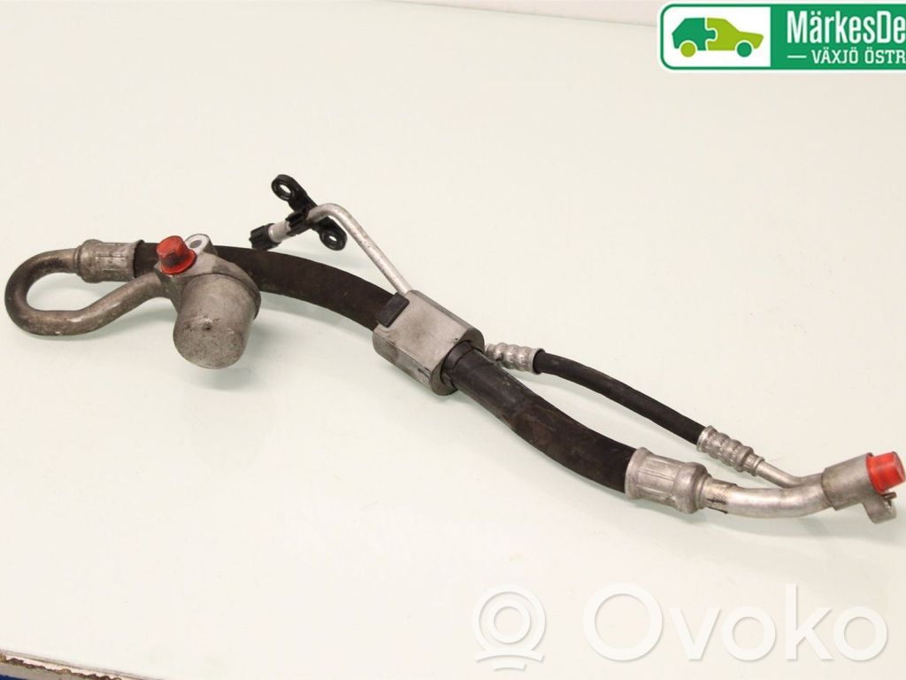 BMW 3 E90 E91 Air conditioning (A/C) pipe/hose 