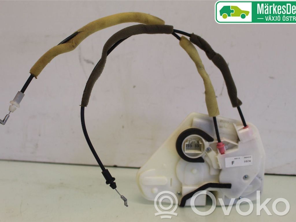 Mazda CX-3 Front door lock 
