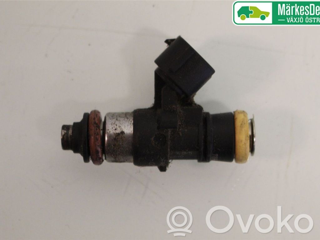 Opel Combo D Inyector de combustible 