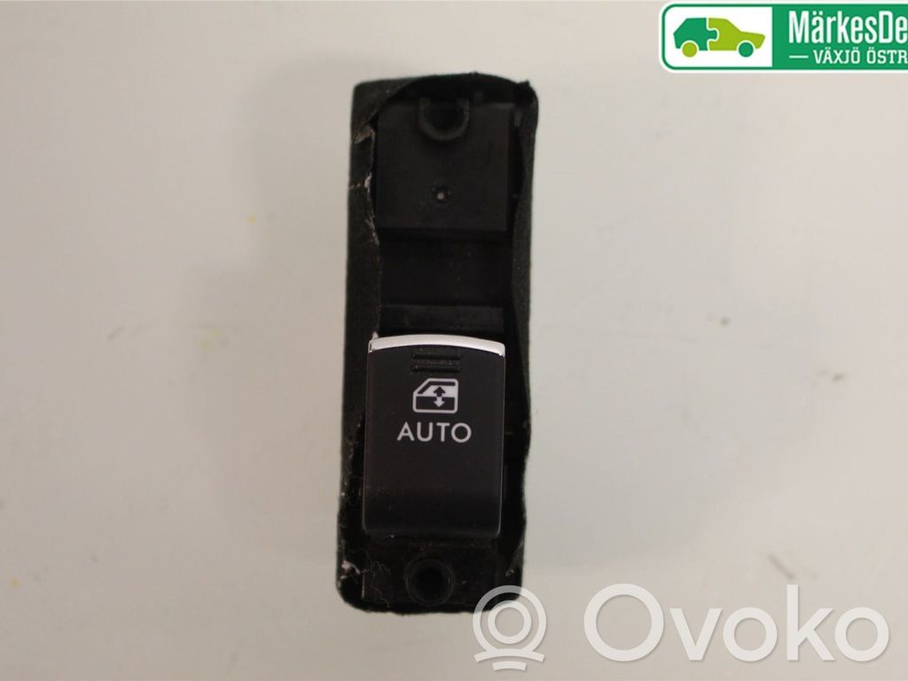 Subaru Outback (BS) Electric window control switch 