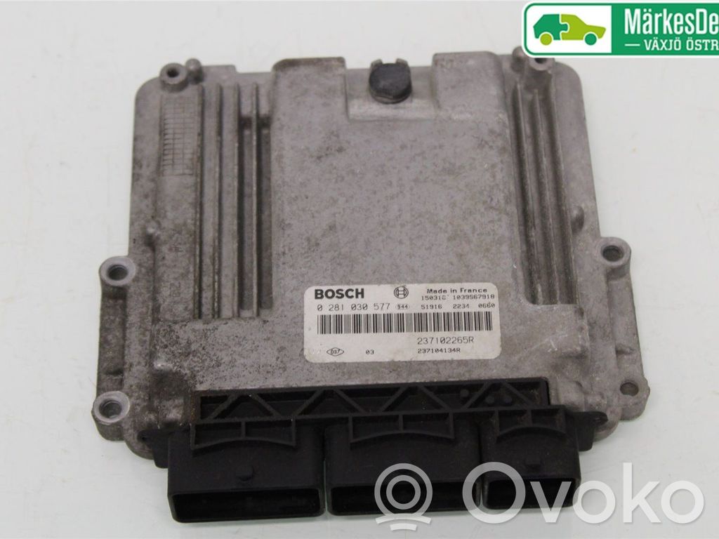Nissan NV400 Sterownik / moduł wtrysku 