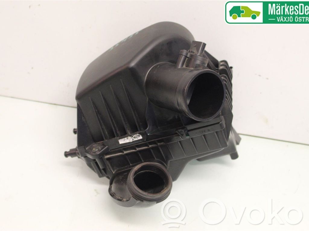 Opel Mokka Air filter box 