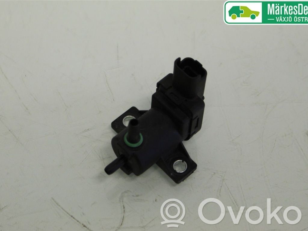 Válvula de vacío   1618QQ,9674084680,9665558580