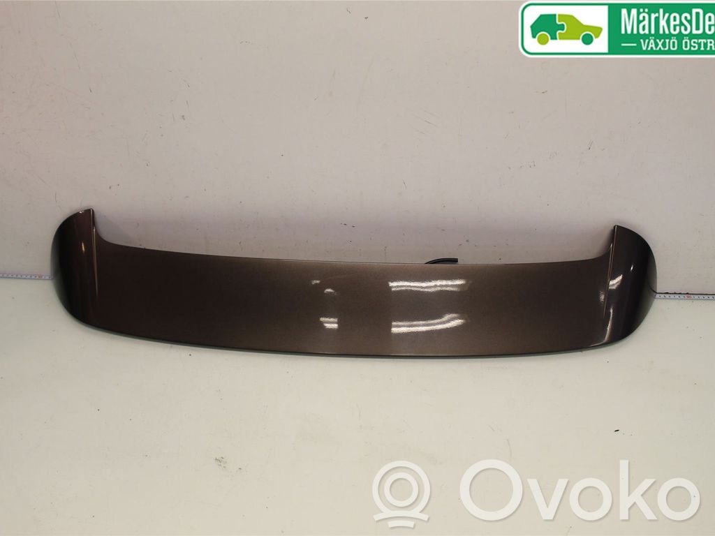 Nissan Pulsar Tailgate/trunk spoiler 
