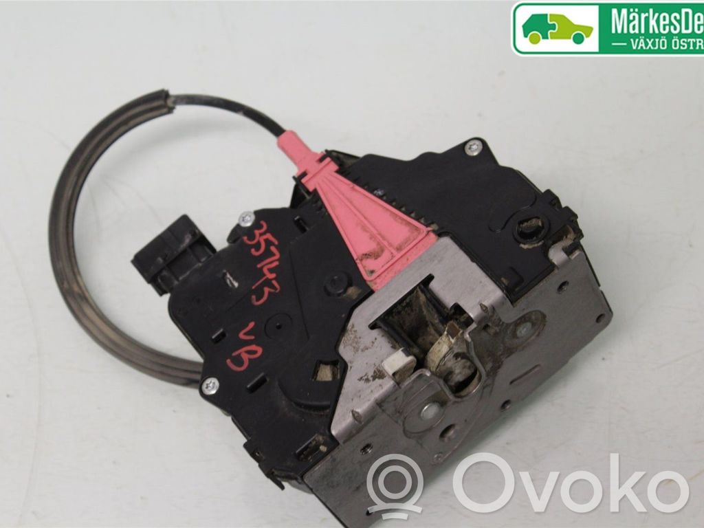 Opel Corsa E Galinių durų spyna 