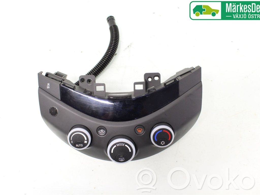 Chevrolet Spark Climate control unit 