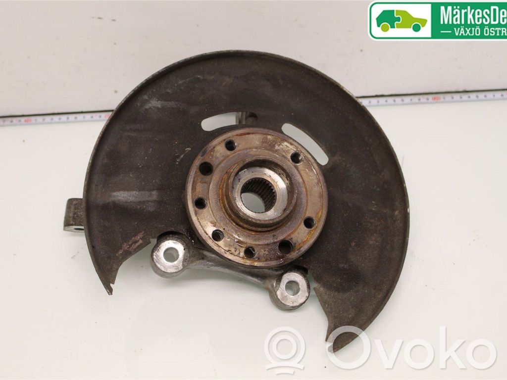 Saab 9-5 Front wheel hub spindle knuckle 