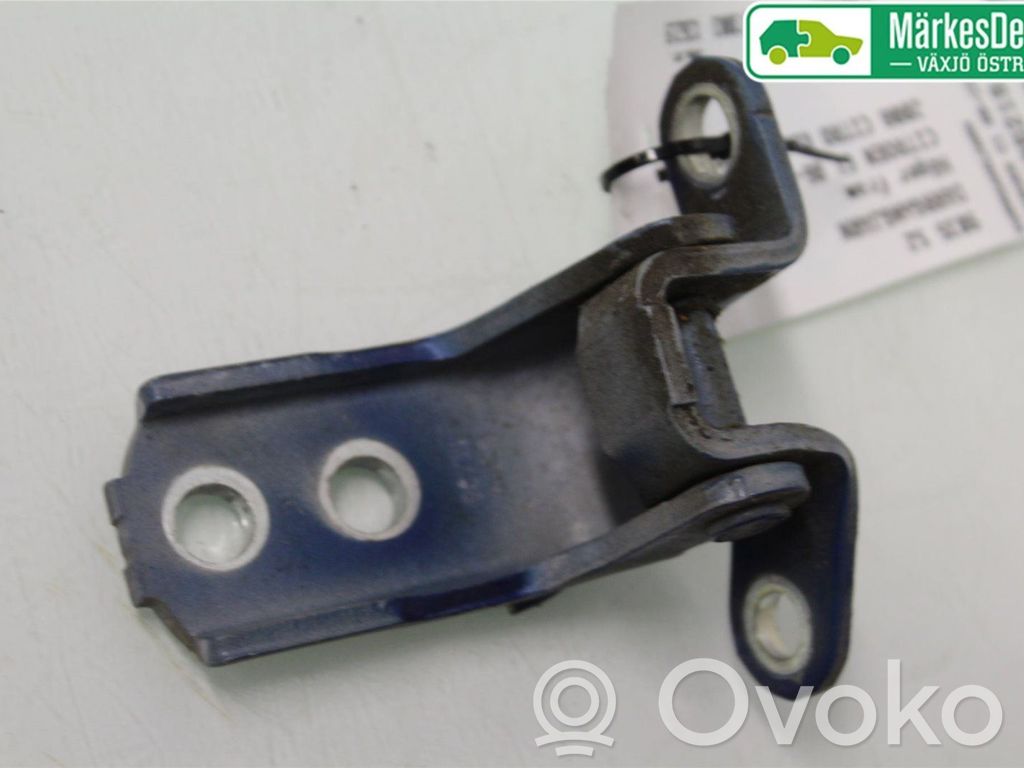Citroen C1 Front door upper hinge 