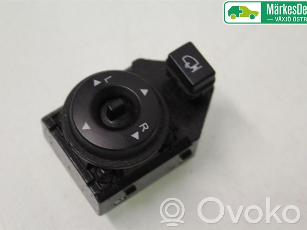 KIA Ceed Wing mirror switch 