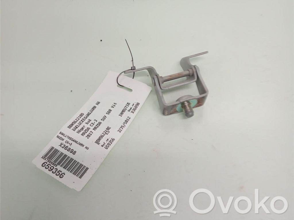 Mazda CX-3 Tailgate/trunk/boot hinge 