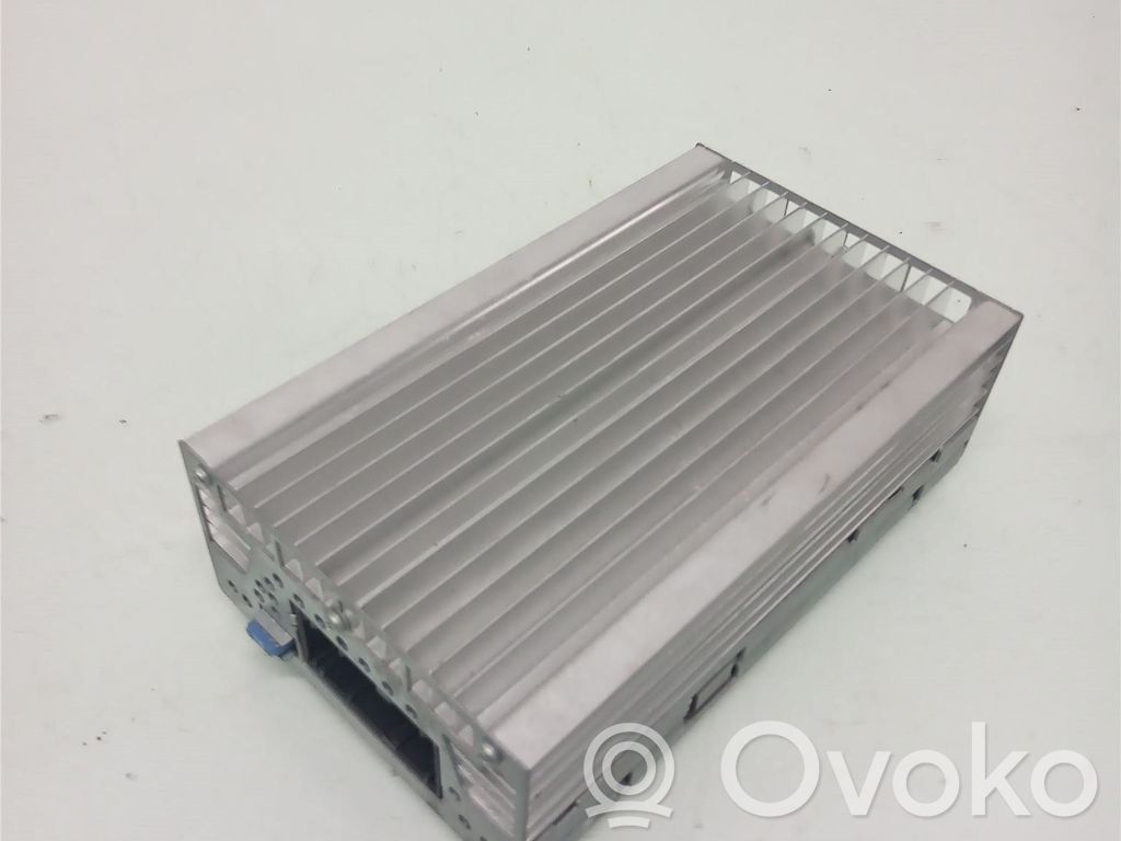 BMW 5 E60 E61 Sound amplifier 