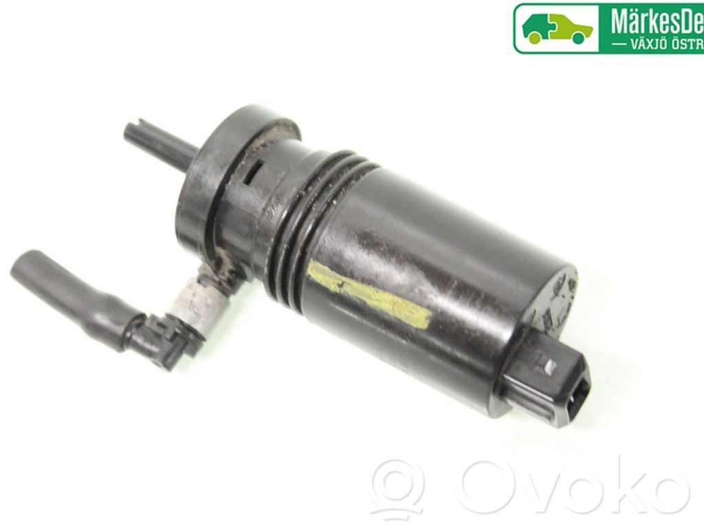 Volvo V70 Headlight washer pump 