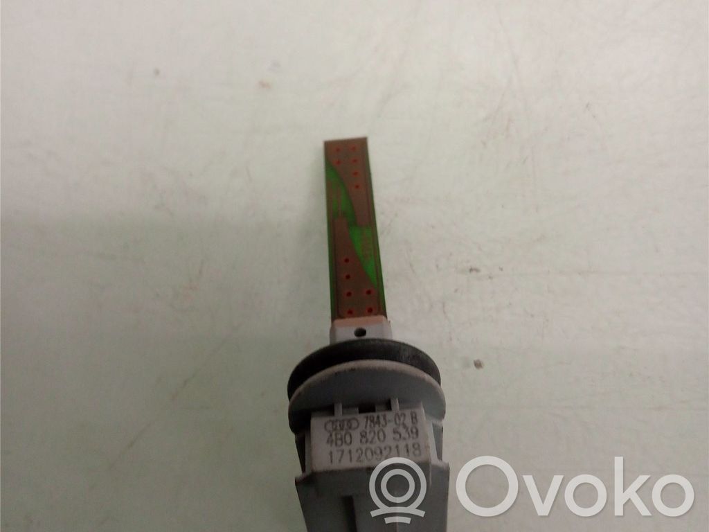 Sensor de temperatura interna   4B0820539,784302A,4B0820539