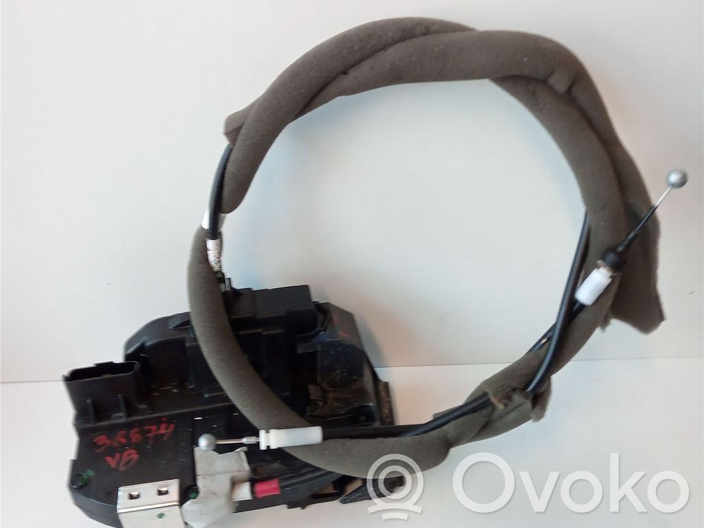 Nissan Qashqai Zamek drzwi tylnych 