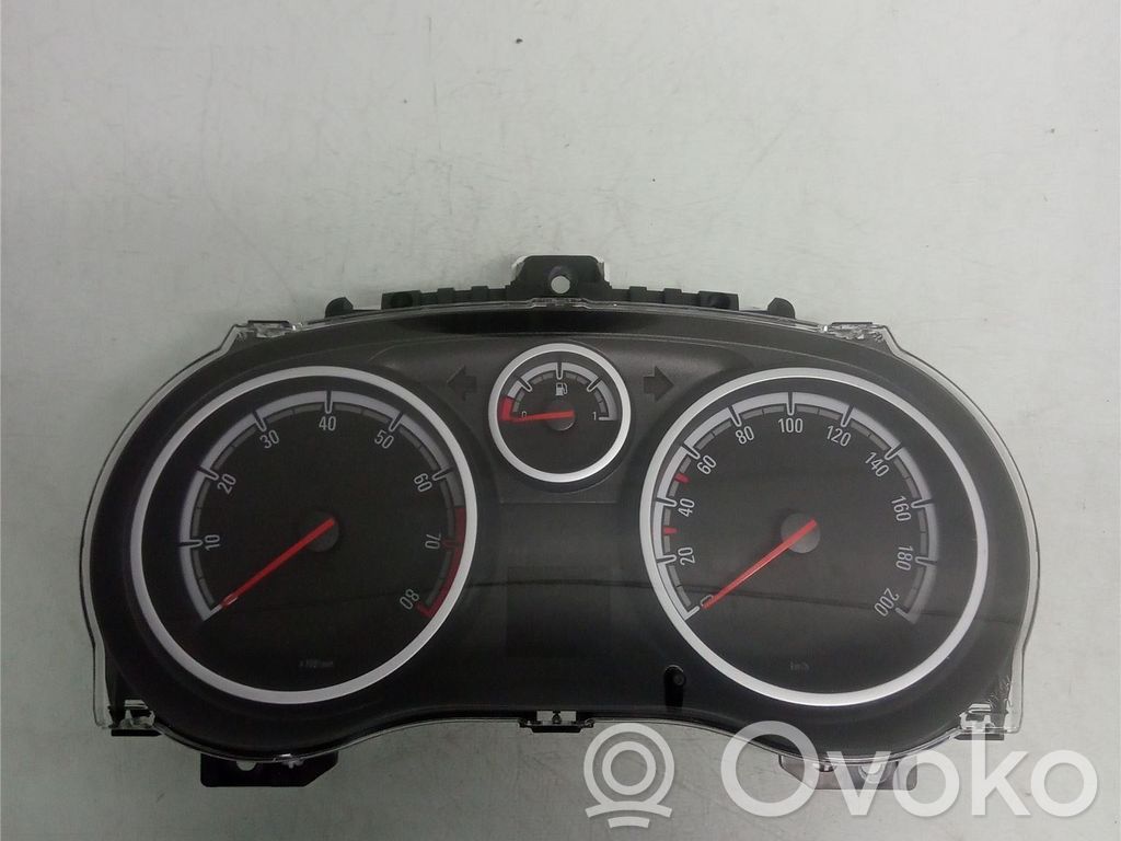 Opel Corsa D Vitezometru (grup de instrumente) 