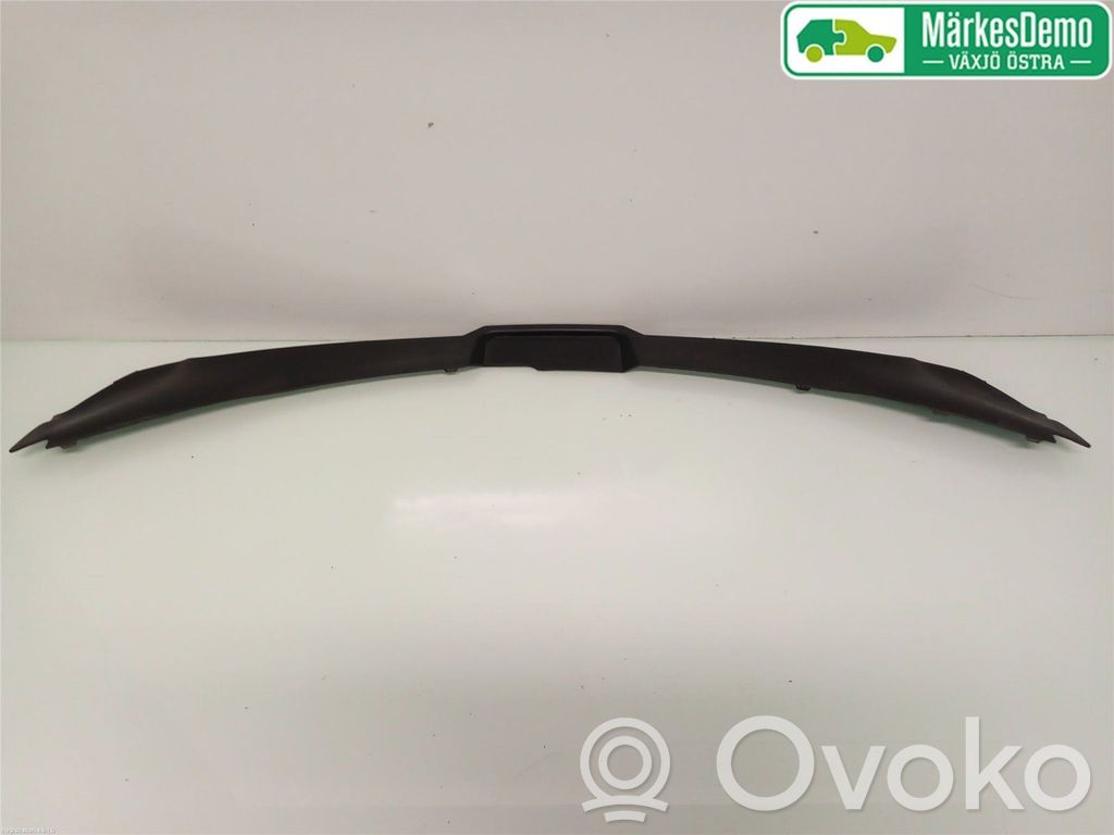 Priekinis bamperis   4E0807081AA,4E0807081AA,4E0807081AA