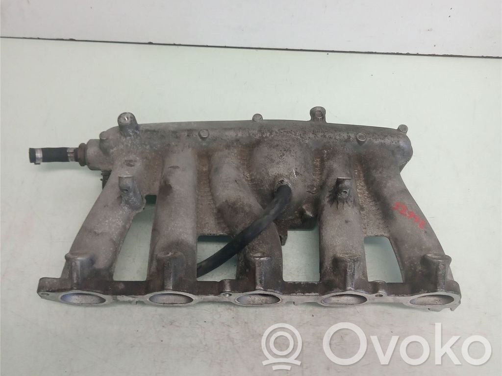 Volvo S60 Colector de admisión 