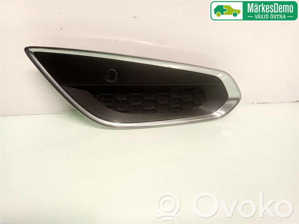 Volvo V60 Kratka dolna zderzaka przedniego 