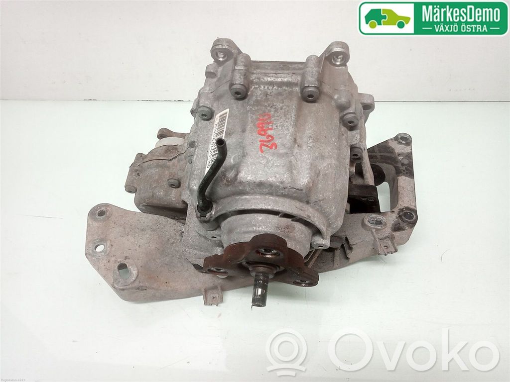 Verteilergetriebe   27107643748