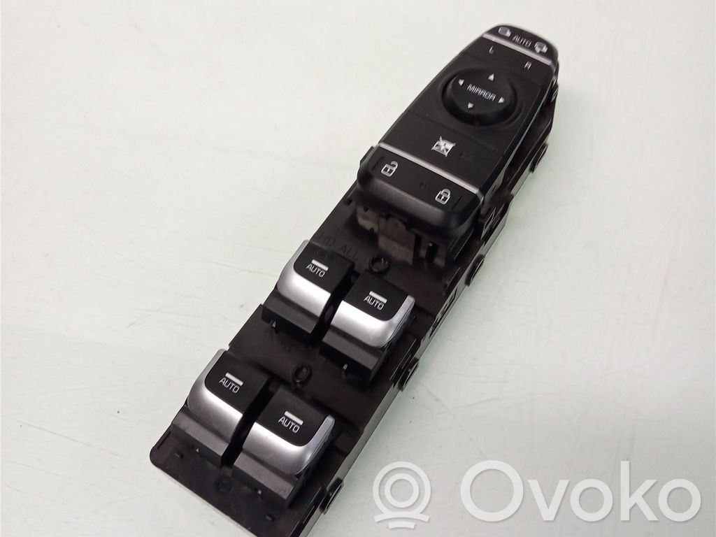 KIA Optima Electric window control switch 
