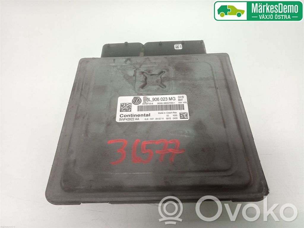 Volkswagen Polo V 6R Injection control unit/module 