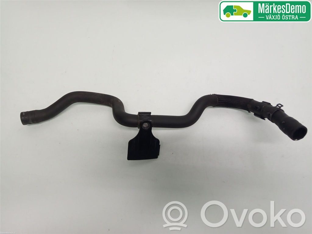 Engine coolant pipe/hose   2532020,GK218C350BD,GK218C350BD