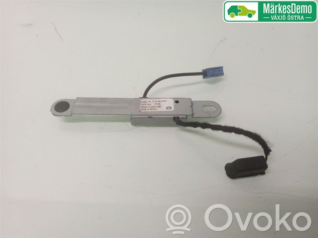 Mazda 2 Antenas pastiprinātājs 