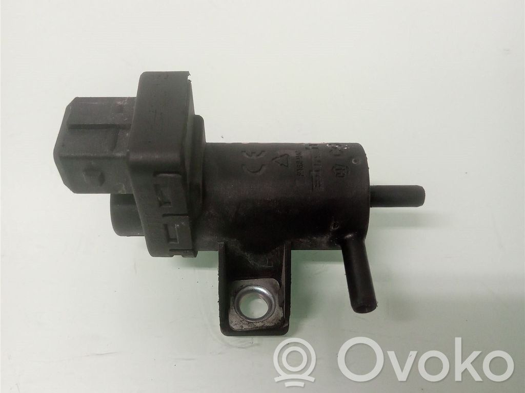 Válvula de vacío   8200762162,8200762162,8200762162
