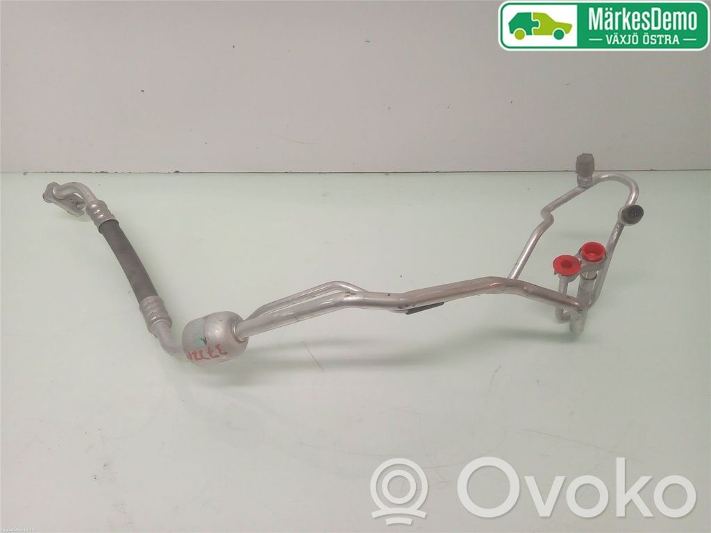 Opel Corsa E Ilmastointilaitteen putki (A/C) 