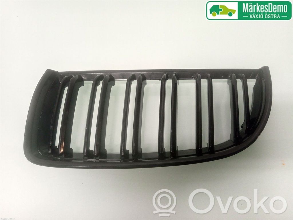BMW 3 E90 E91 Front bumper lower grill 