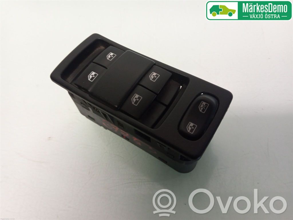 Electric window control switch   12780693,12780693,12780693