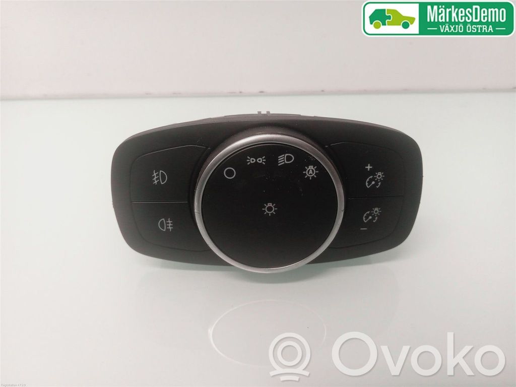 Ford Focus Light switch 
