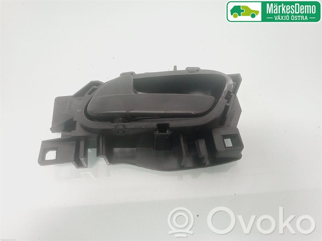 Peugeot Partner Front door interior handle 