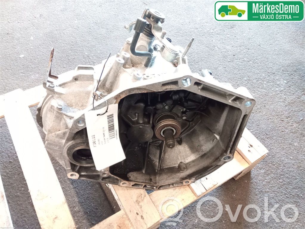 Suzuki Swift II Manualna 5-biegowa skrzynia biegów 