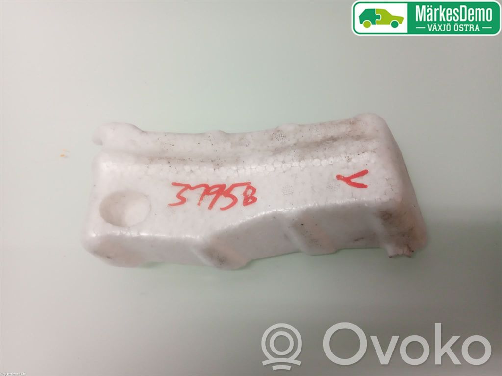 Volvo V40 Front bumper foam support bar 