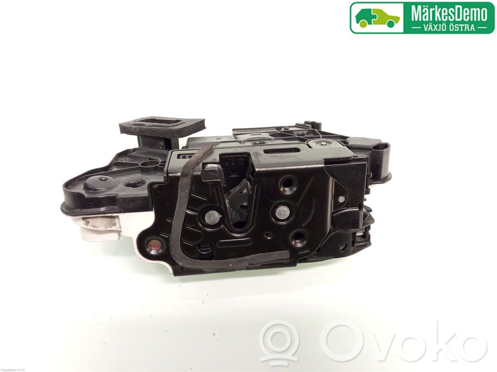 Volkswagen Golf VII Front door lock 