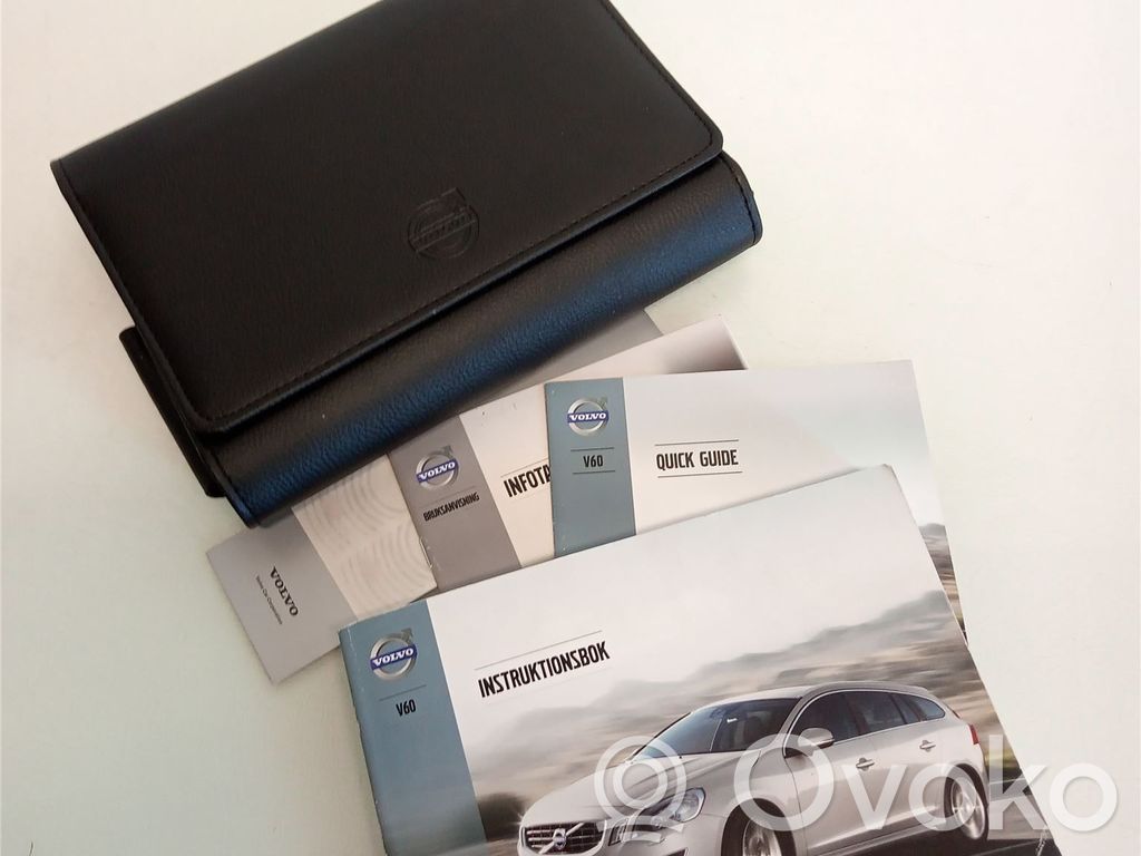 Volvo V60 User manual 