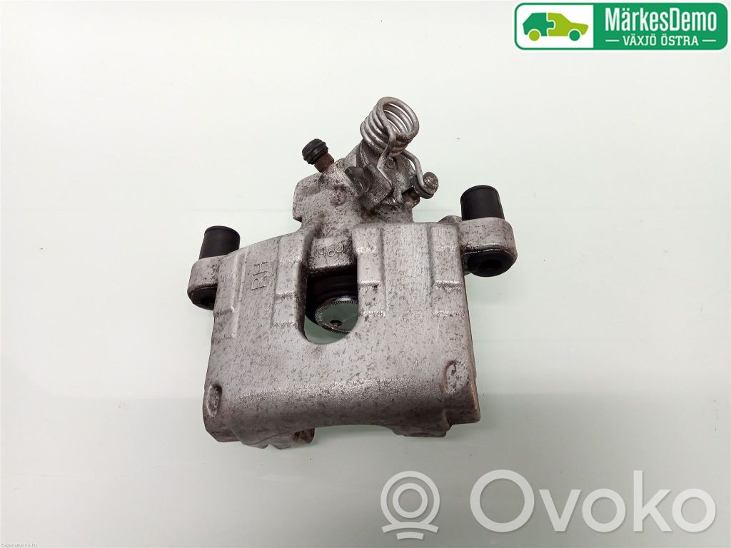 Ford Focus Задний суппорт 