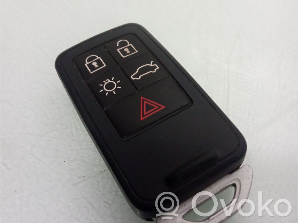 Volvo V70 Virta-avain/kortti 