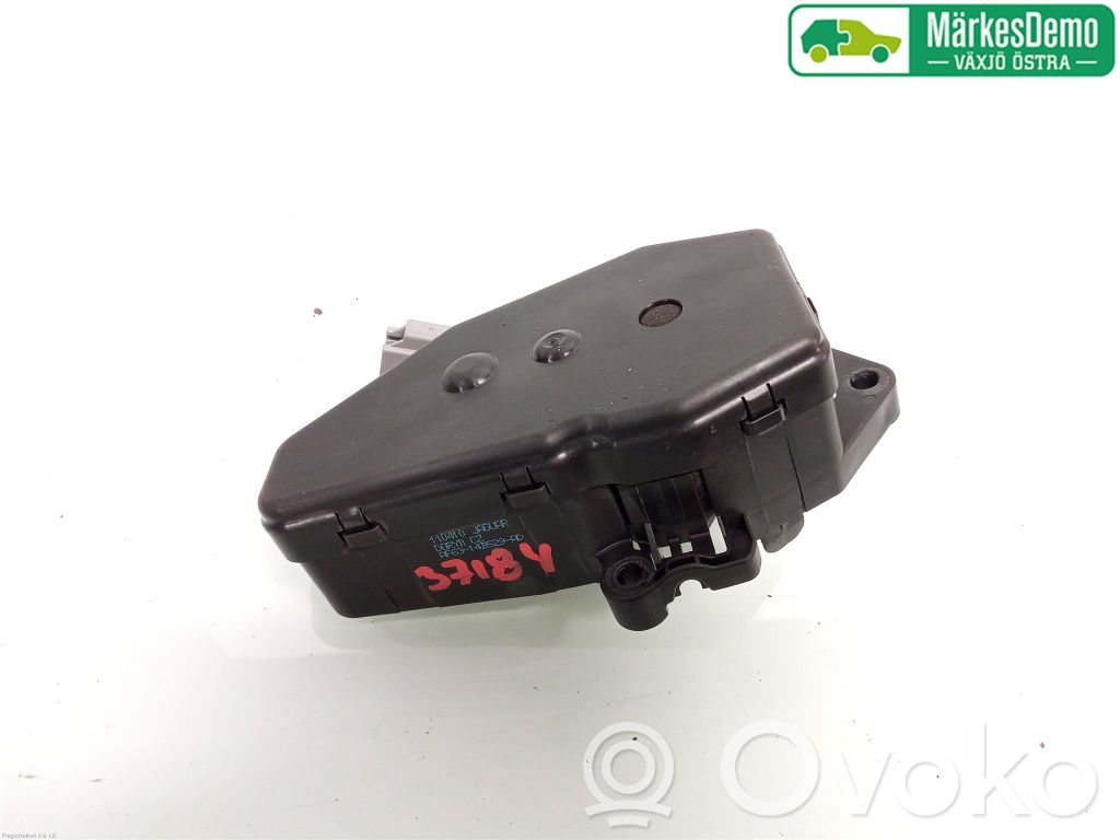 Jaguar XJ X351 Loading door lock 