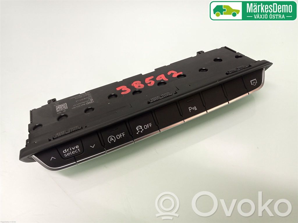 Audi A5 Multifunctional control switch/knob 