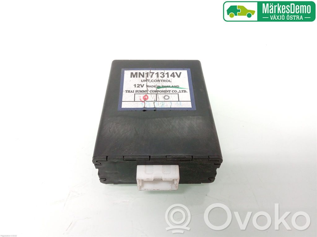 Mitsubishi L200 Unitate control diferențial cutie transfer 