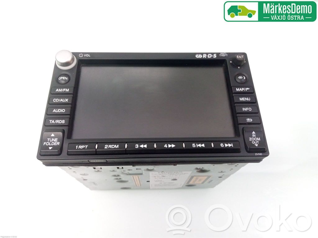 Honda CR-V Radio/CD/DVD/GPS head unit 