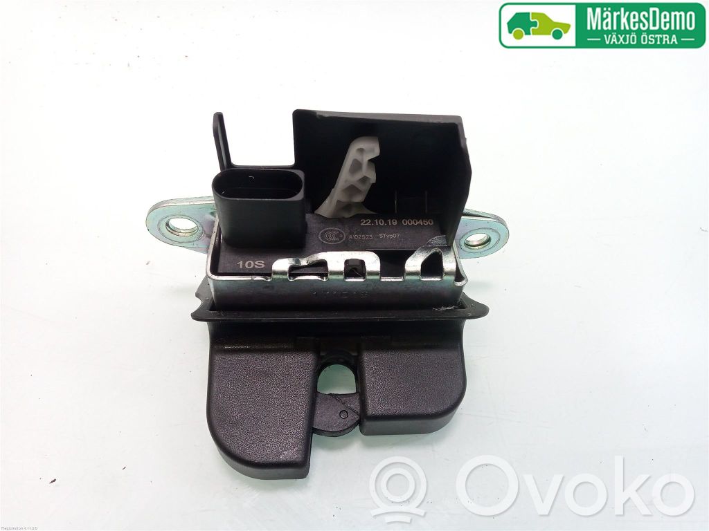 Volkswagen Polo V 6R Tailgate/trunk/boot lock/catch/latch 