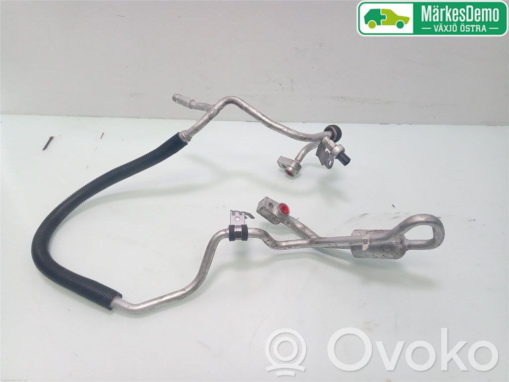 Ford Mondeo MK V Ilmastointilaitteen putki (A/C) 