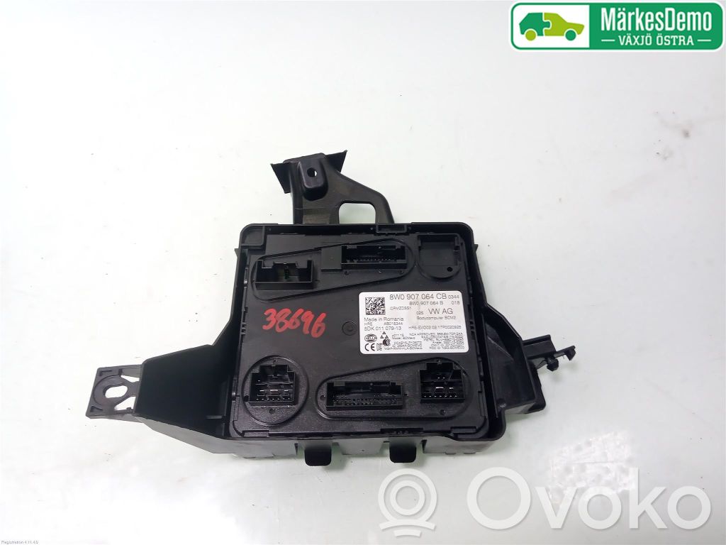 Mukavuusmoduuli   8W1907064DH,8W0907064CH,8W0907064CB