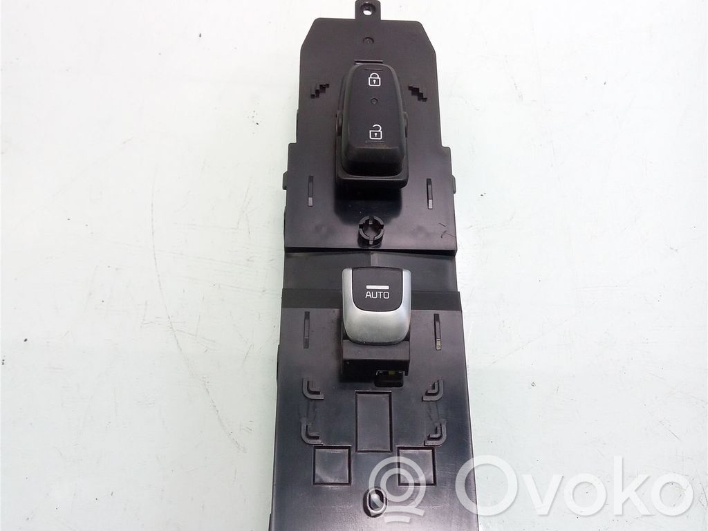 KIA Optima Electric window control switch 