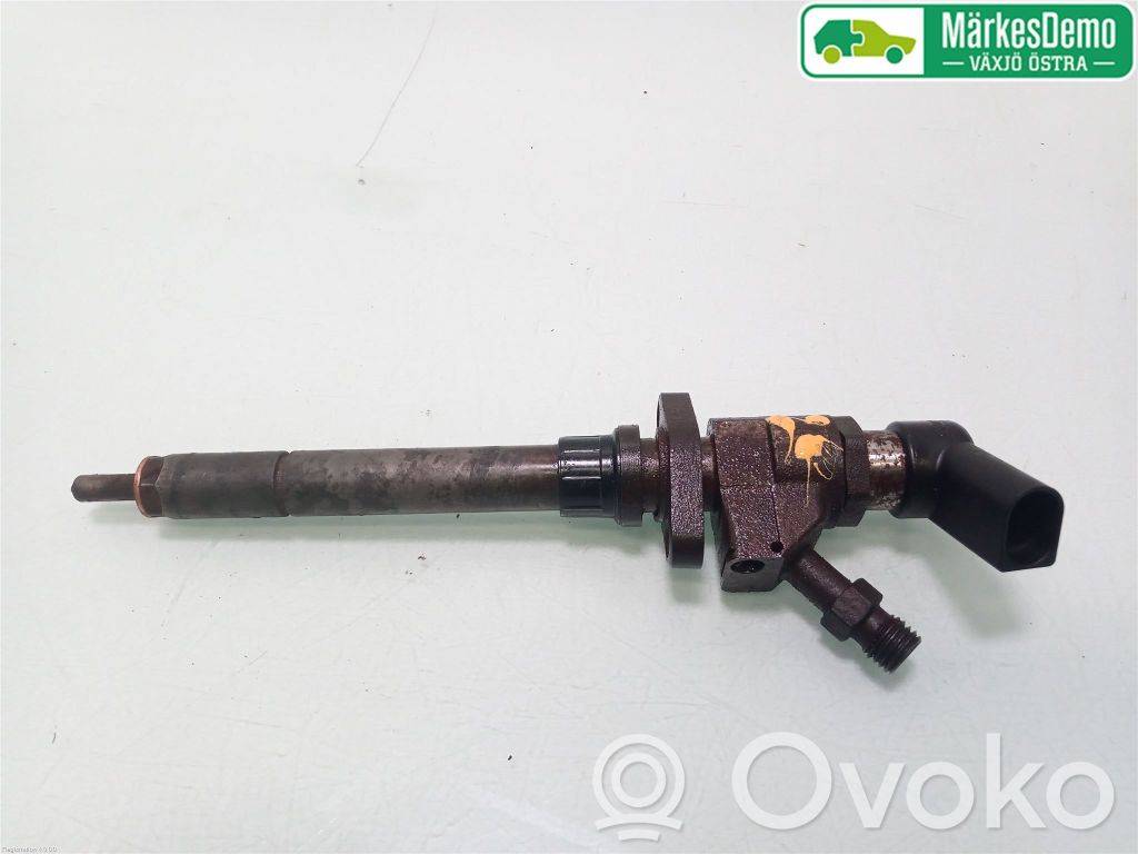 Volvo C30 Inyector de combustible 