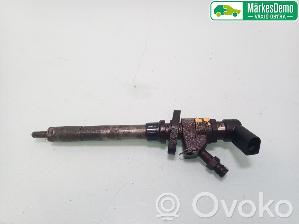 Volvo C30 Inyector de combustible 