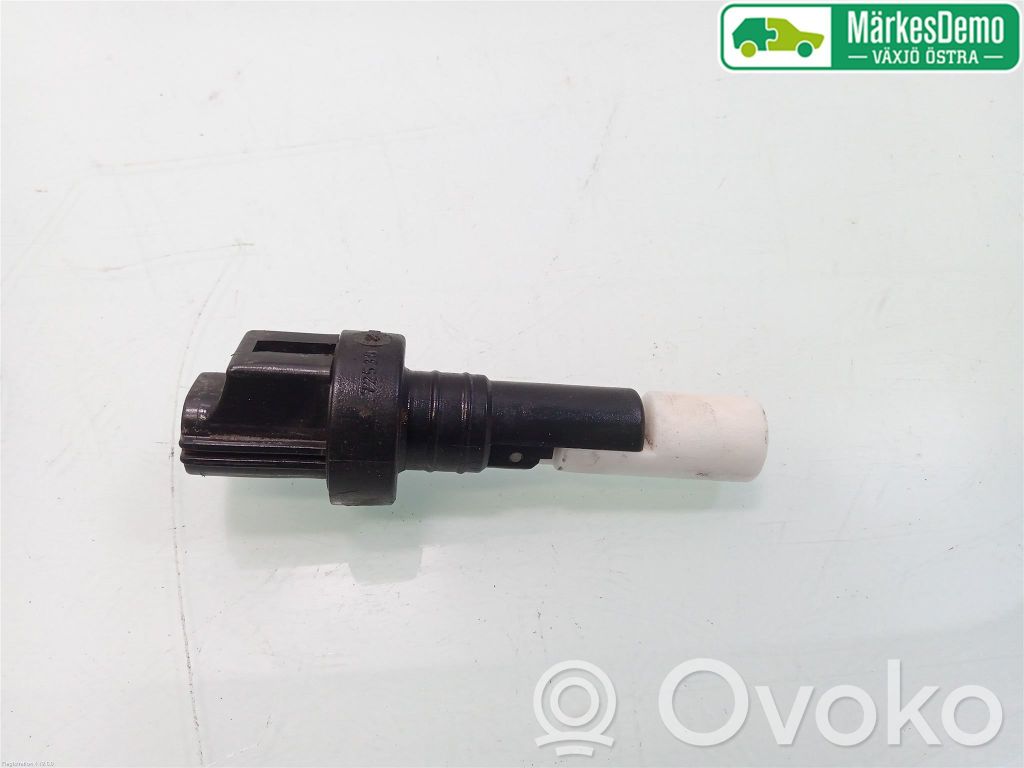 Volvo V70 Windshield washer fluid level sensor 